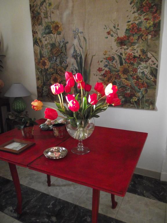 Bed and Breakfast Castel La Bergerie Laglorieuse Екстер'єр фото
